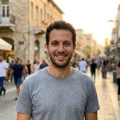 התמונה המקורית: צילום רגיל ברחוב